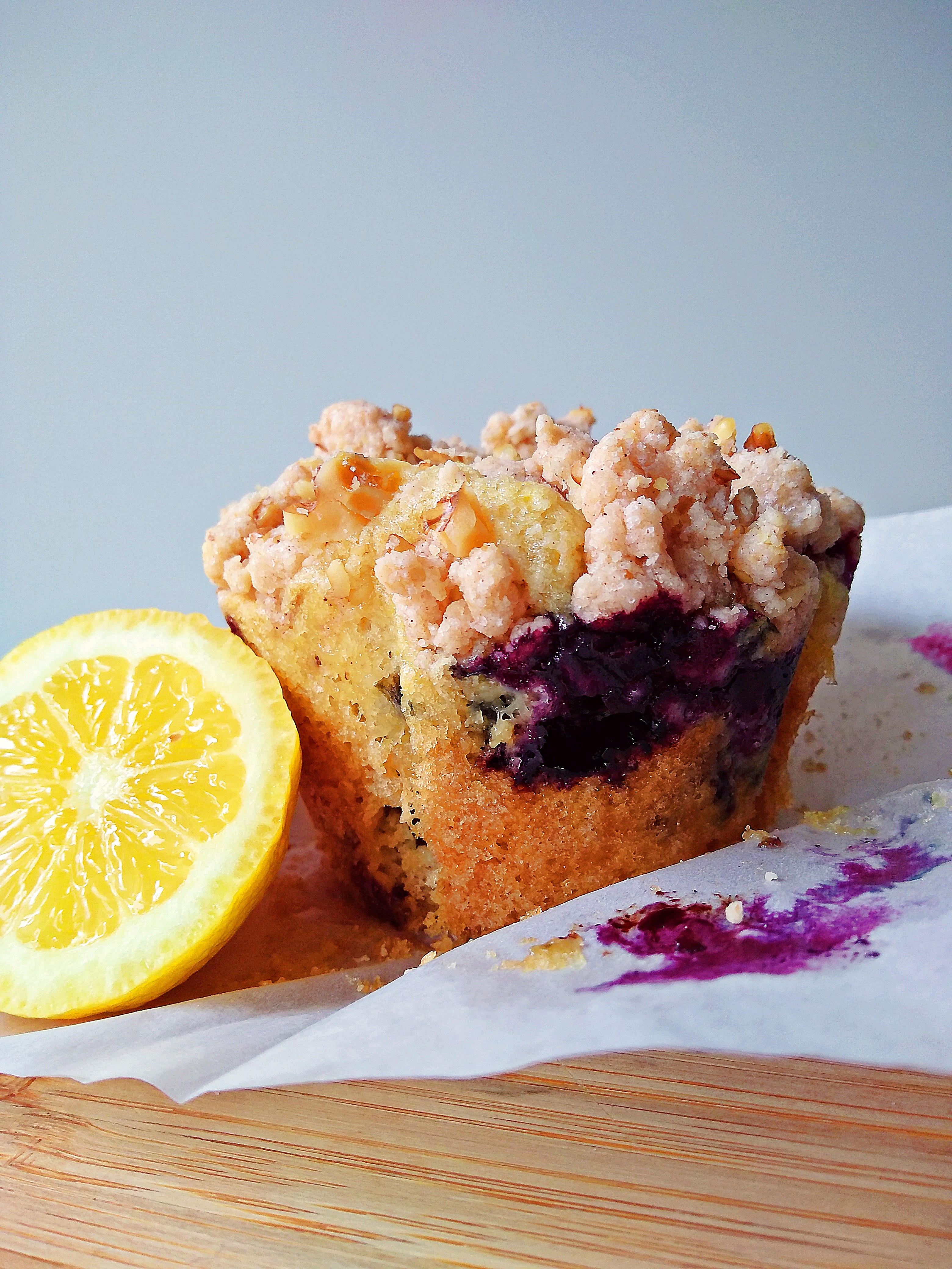Lemon and Blueberry Crumble Muffins